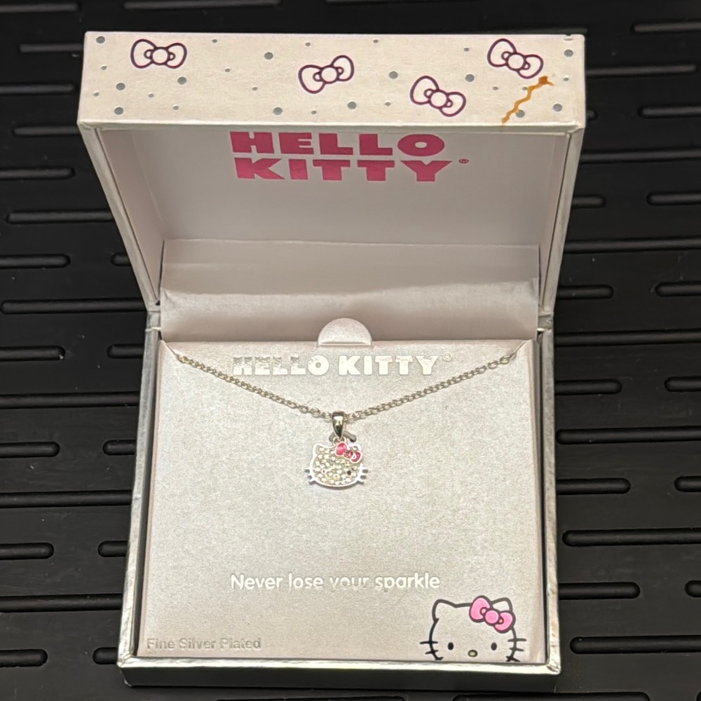 Hello Kitty Silver Pendant with sparkle